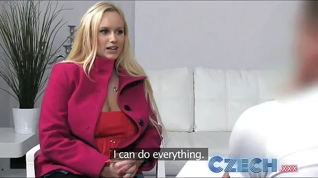 Cum Swappin Nikki Benz golpea a Papá Noel en una cogida caliente peliculas porno clasicas en castellano de 4 vías!