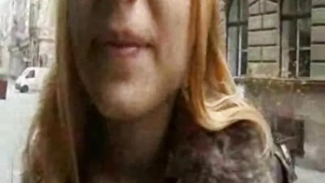 La milf estadounidense Natasha Belinsky se mete los dedos en el culo peliculas de incesto erotico