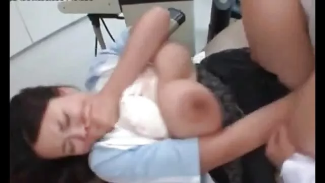 Nena enculada abre su ano peliculas xxx en hd